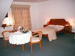 **  Encumeada Hotel Serra de Agua Portugal